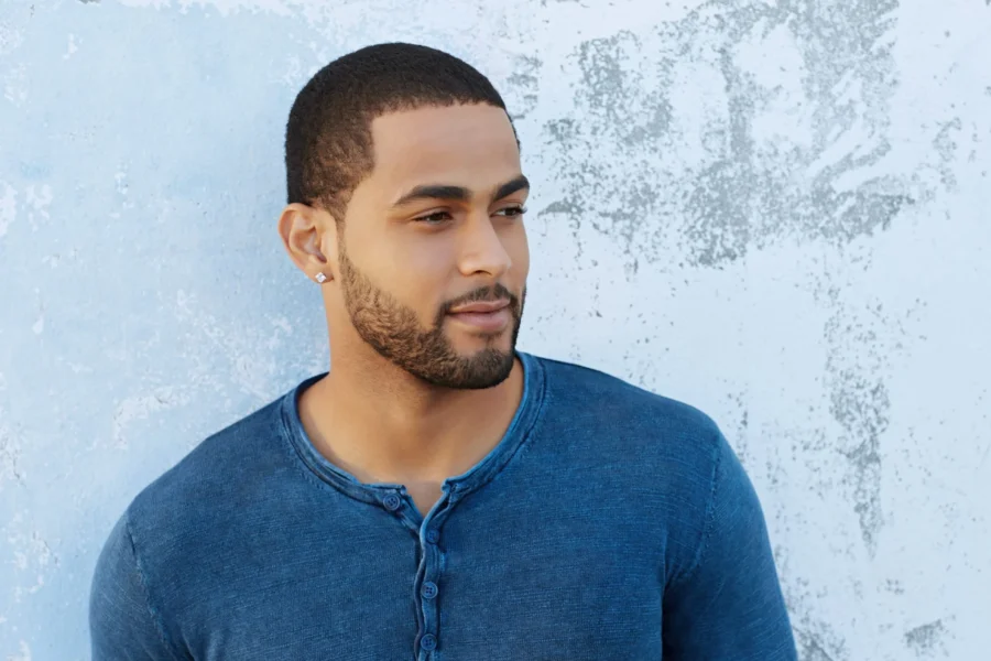 aritos para hombre en Arito Seguro - Perforaciones Seguras con aros hipoalergénicos de acero quirúrgico y/o bañados en oro de 24k