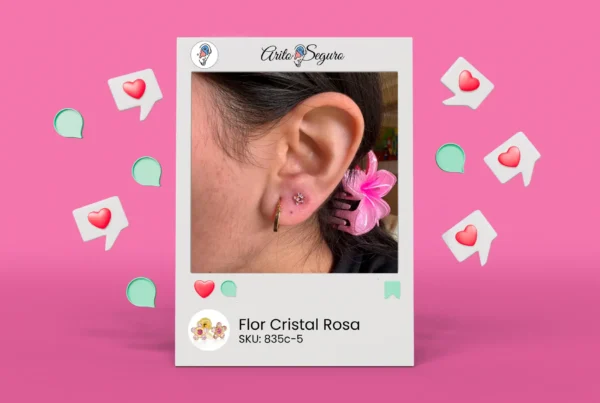 Perforación segura en lóbulo con arito hipoalergénico Inverness tipo Flor rosa 835-C