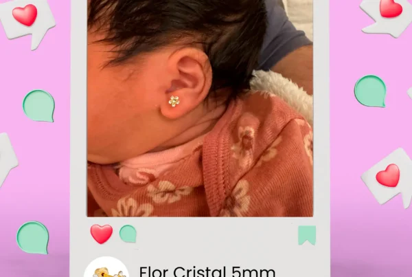 primer brillito perforación aritos bebe lóbulo flor cristal inverness